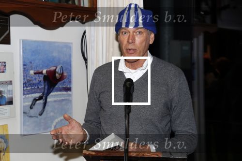 Puttershoek 8 december 2018
Presentatie boek Kees Verkerk. Ard Schenk en zijn vrouw krijgen allebei het eerste boek overhandigd.