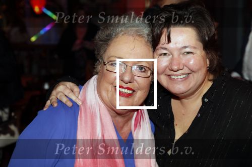Hilversum 3 december 2018
Tineke de Nooij krijgt ouvre award bij beeld en geluid. Astrid Nijgh en partner Louise Schmidt