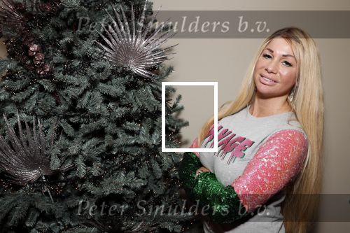 Scheveningen 30 november 2018
Exclusief intervieuw met Barbie (samantha de Jong) nadat ze terug gekomen is uit de afkickkliniek in Schotland. Karin Riethoven intervieuwt haar voor Story.