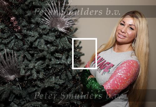 Scheveningen 30 november 2018
Exclusief intervieuw met Barbie (samantha de Jong) nadat ze terug gekomen is uit de afkickkliniek in Schotland. Karin Riethoven intervieuwt haar voor Story.