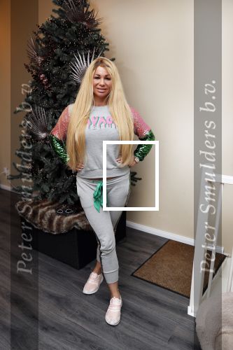 Scheveningen 30 november 2018
Exclusief intervieuw met Barbie (samantha de Jong) nadat ze terug gekomen is uit de afkickkliniek in Schotland. Karin Riethoven intervieuwt haar voor Story.
