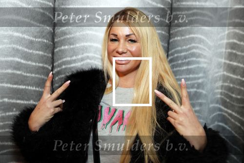 Scheveningen 30 november 2018
Exclusief intervieuw met Barbie (samantha de Jong) nadat ze terug gekomen is uit de afkickkliniek in Schotland. Karin Riethoven intervieuwt haar voor Story.