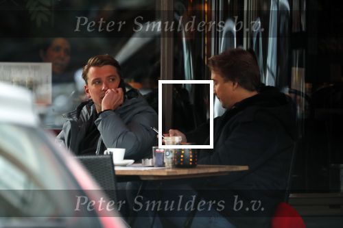 Amsterdam 22 november 2018
Bart Willemsen ( vriend Sylvie meis) op terras en straat in Amsterdam zuid.