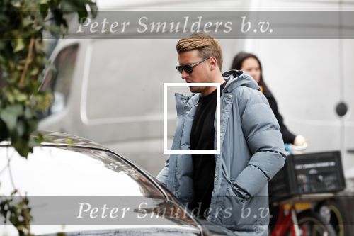 Amsterdam 22 november 2018
Bart Willemsen ( vriend Sylvie meis) op terras en straat in Amsterdam zuid.