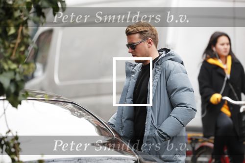 Amsterdam 22 november 2018
Bart Willemsen ( vriend Sylvie meis) op terras en straat in Amsterdam zuid.