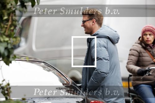 Amsterdam 22 november 2018
Bart Willemsen ( vriend Sylvie meis) op terras en straat in Amsterdam zuid.