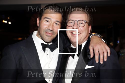 Amsterdam 6 december 2018
Openingsavond VIP van de luxery fair in de RAI. Bart ter Haar met een kennis