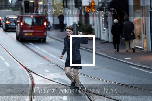 Amsterdam 17 december 2018
Beau v Erven Dorens hard lopend in het centrum van Amsterdam.