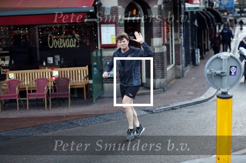 Amsterdam 17 december 2018
Beau v Erven Dorens hard lopend in het centrum van Amsterdam.