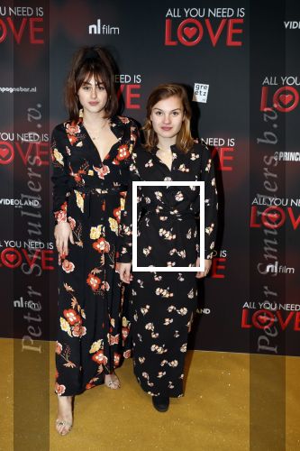 Amsterdam 26 november 2018
Premiere All you need is love in het delamar theater. Bente Fokkens (l)
