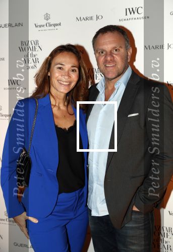 Amsterdam 10 december 2018
de Harper\'s Bazaar Woman of the Year Award 2018 in de Posthoornkerk . Bibian Mentel met man