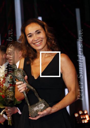 Amsterdam 19 december 2018
Sportman van het jaar verkiezing in afas live. Kjeld Nuis met Sportvrouw van het Jaar 2018 Suzanne Schulting, gehandicapte sporter van het Jaar 2018 Bibian Mentel en de coaches van het Jaar 2018 Jac Orie en Raemon Sluijter De baanwielrenners werden ploeg van het jaar, Marianne Timmer kreeg een ouvre prijs en Rico Verhoeven werd door de Zapp kijkers gekozen tot meest populaire sporter.