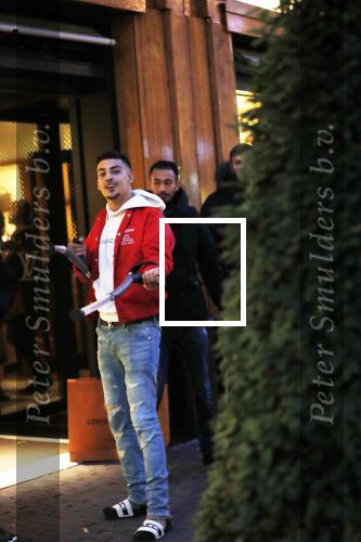 Amsterdam 23 november 2018
Rapper Boef en Frenna op de pc hooftstraat. Boef loopt met krukken en kwam met zijn Rolls Royce.
