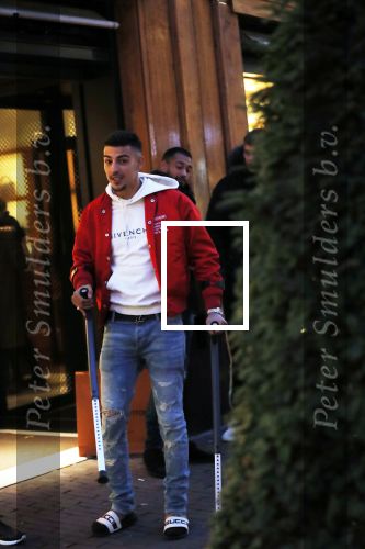 Amsterdam 23 november 2018
Rapper Boef en Frenna op de pc hooftstraat. Boef loopt met krukken en kwam met zijn Rolls Royce.
