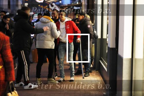 Amsterdam 23 november 2018
Rapper Boef en Frenna op de pc hooftstraat. Boef loopt met krukken en kwam met zijn Rolls Royce.