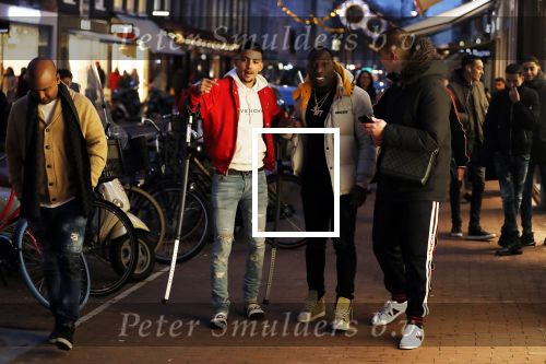 Amsterdam 23 november 2018
Rapper Boef en Frenna op de pc hooftstraat. Boef loopt met krukken en kwam met zijn Rolls Royce.
