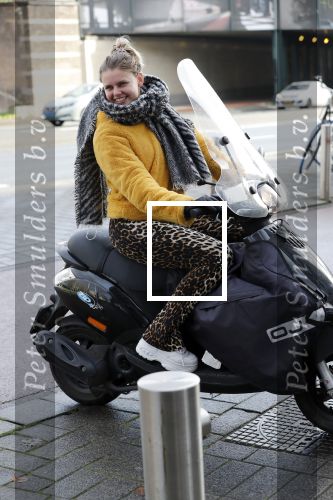 Amsterdam 11 december 2018
Britt Scholte op haar scooter