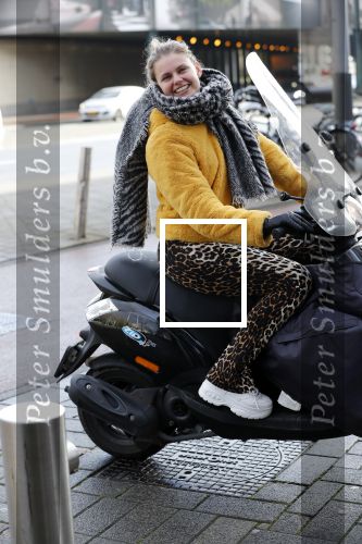 Amsterdam 11 december 2018
Britt Scholte op haar scooter