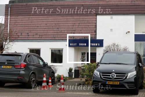 Nederhorst den Berg 5 december 2018
Opnames liedje voor afscheid Edwin Evers door heel veel collegaâ€™s en artiesten in de Bullet sound studioâ€™s.