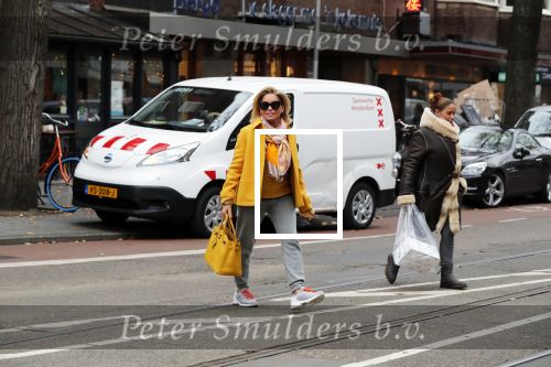 Amsterdam, 16 November 2018 Ans Markus op de PC HooftstraatConnie Witteman met Constanza Breukhoven op de PC Hoofstraat
