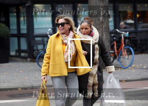 Amsterdam, 16 November 2018 Ans Markus op de PC HooftstraatConnie Witteman met Constanza Breukhoven op de PC Hoofstraat