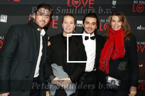 Amsterdam 26 november 2018
Premiere All you need is love in het delamar theater. Daan Erisman met vrienden