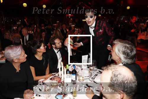Amsterdam 21 november 2018
Premiere Palazzo naast de Amsterdam arena. daley Blind kwam met zijn vriendin Candy Rae Fleur en zijn ouders Danny en Yvonne Blind
