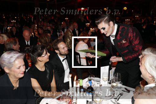 Amsterdam 21 november 2018
Premiere Palazzo naast de Amsterdam arena. daley Blind kwam met zijn vriendin Candy Rae Fleur en zijn ouders Danny en Yvonne Blind