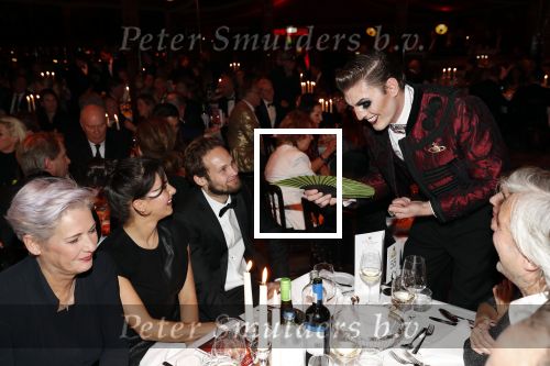 Amsterdam 21 november 2018
Premiere Palazzo naast de Amsterdam arena. daley Blind kwam met zijn vriendin Candy Rae Fleur en zijn ouders Danny en Yvonne Blind