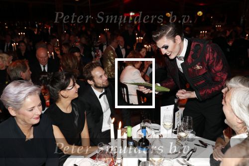 Amsterdam 21 november 2018
Premiere Palazzo naast de Amsterdam arena. daley Blind kwam met zijn vriendin Candy Rae Fleur en zijn ouders Danny en Yvonne Blind