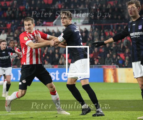 Eindhoven,24 November 2019
Kompetitie Seizoen 2018-2019 PSV-SC Heerenveen, eindstand 3-0
Daniel Schwaab Daniel Hoegh en Sam Lammers