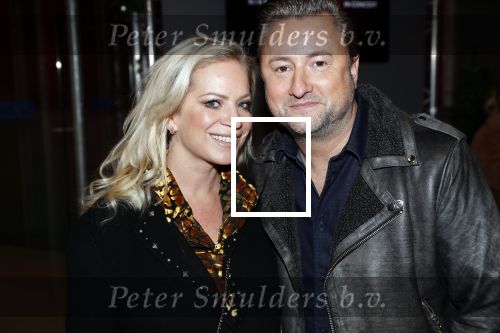 Amsterdam 11 december 2018
Modeshow en feest Nikkie Plessen met heel veel artiesten in AFAS live. Dennis Weening met zijn vrouw