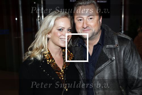 Amsterdam 11 december 2018
Modeshow en feest Nikkie Plessen met heel veel artiesten in AFAS live. Dennis Weening met zijn vrouw