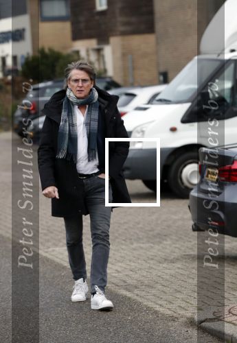 Nederhorst den Berg 5 december 2018
Opnames liedje voor afscheid Edwin Evers door heel veel collegaâ€™s en artiesten in de Bullet sound studioâ€™s. Erik de Zwart