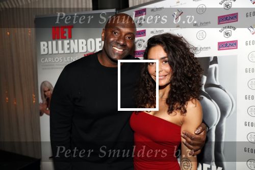 Amsterdam 11 december 2018
Boekpresentatie van Carlos Lens  ( Het billenboek) bij George. fajah Lourens