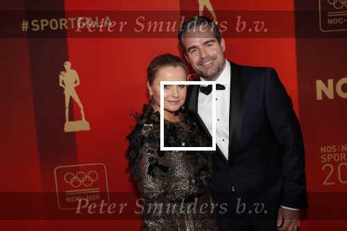 Amsterdam 19 december 2018
Sportman van het jaar verkiezing in afas live. Fatima Moriero de Melo met Raemon  Sluiter
