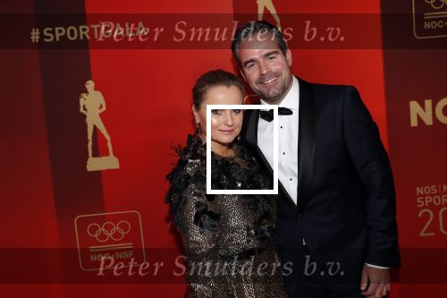 Amsterdam 19 december 2018
Sportman van het jaar verkiezing in afas live. Fatima Moriero de Melo met Raemon  Sluiter