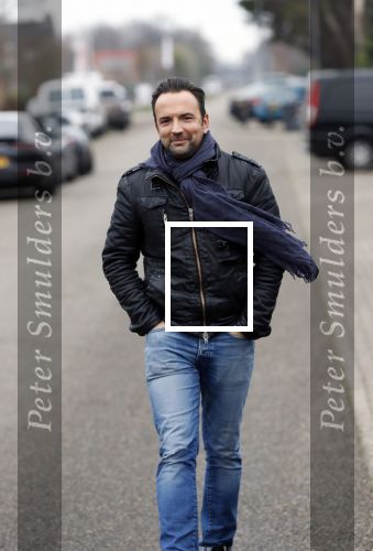 Nederhorst den Berg 5 december 2018
Opnames liedje voor afscheid Edwin Evers door heel veel collegaâ€™s en artiesten in de Bullet sound studioâ€™s. Gerard Ekdom in zijn cabrio