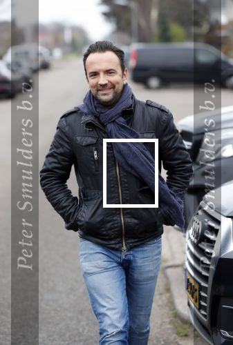 Nederhorst den Berg 5 december 2018
Opnames liedje voor afscheid Edwin Evers door heel veel collegaâ€™s en artiesten in de Bullet sound studioâ€™s. Gerard Ekdom in zijn cabrio