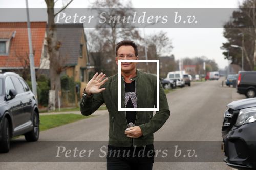 Nederhorst den Berg 5 december 2018
Opnames liedje voor afscheid Edwin Evers door heel veel collegaâ€™s en artiesten in de Bullet sound studioâ€™s. Gerard Joling