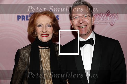 Rotterdam 9 december 2018
Premiere Charley in het oude Luxor theater. Gerrie v d Klei met een kennis