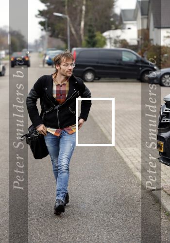 Nederhorst den Berg 5 december 2018
Opnames liedje voor afscheid Edwin Evers door heel veel collegaâ€™s en artiesten in de Bullet sound studioâ€™s. Giel Beelen