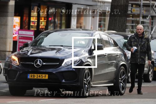 Amsterdam 8 december 2018
Gordon met zijn nieuwe vriend Ryk du Preez . Ryk komt uit zuid Afrika.