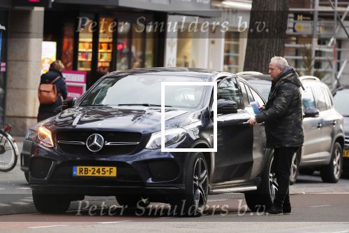 Amsterdam 8 december 2018
Gordon met zijn nieuwe vriend Ryk du Preez . Ryk komt uit zuid Afrika.