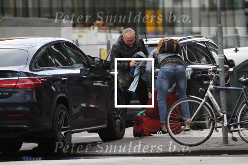 Amsterdam 8 december 2018
Gordon met zijn nieuwe vriend Ryk du Preez . Ryk komt uit zuid Afrika.
