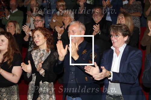 Hilversum 3 december 2018
Tineke de Nooij krijgt ouvre award bij beeld en geluid. Gordon en Erik de Zwart