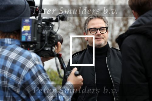 Nederhorst den Berg 5 december 2018
Opnames liedje voor afscheid Edwin Evers door heel veel collegaâ€™s en artiesten in de Bullet sound studioâ€™s. Guus Meeuwis