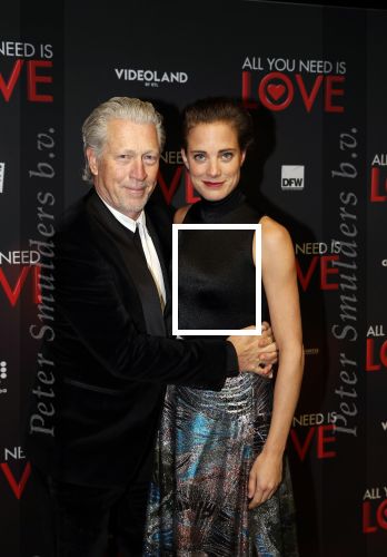 Amsterdam 26 november 2018
Premiere All you need is love in het delamar theater. Hajo Bruins met partner Linde van den Heuvel