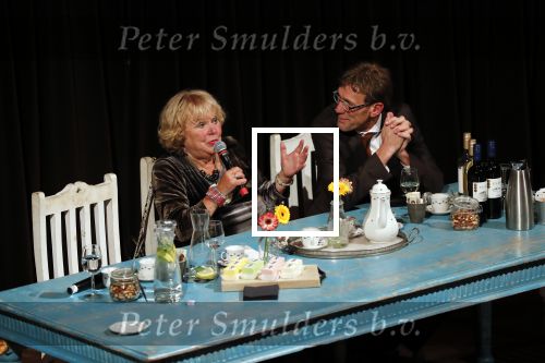 Hilversum 3 december 2018
Tineke de Nooij krijgt ouvre award bij beeld en geluid. Hans Schiffers