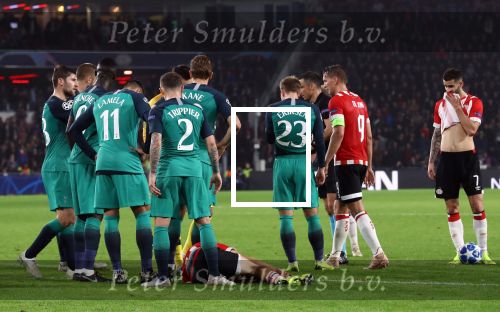Eindhoven, 24 Oktober 2018 PSV-Tottemham Hotspur.
Duel in de voorronde Champions League, eindstand 2-2.
Hirving Lozano geblesseerd